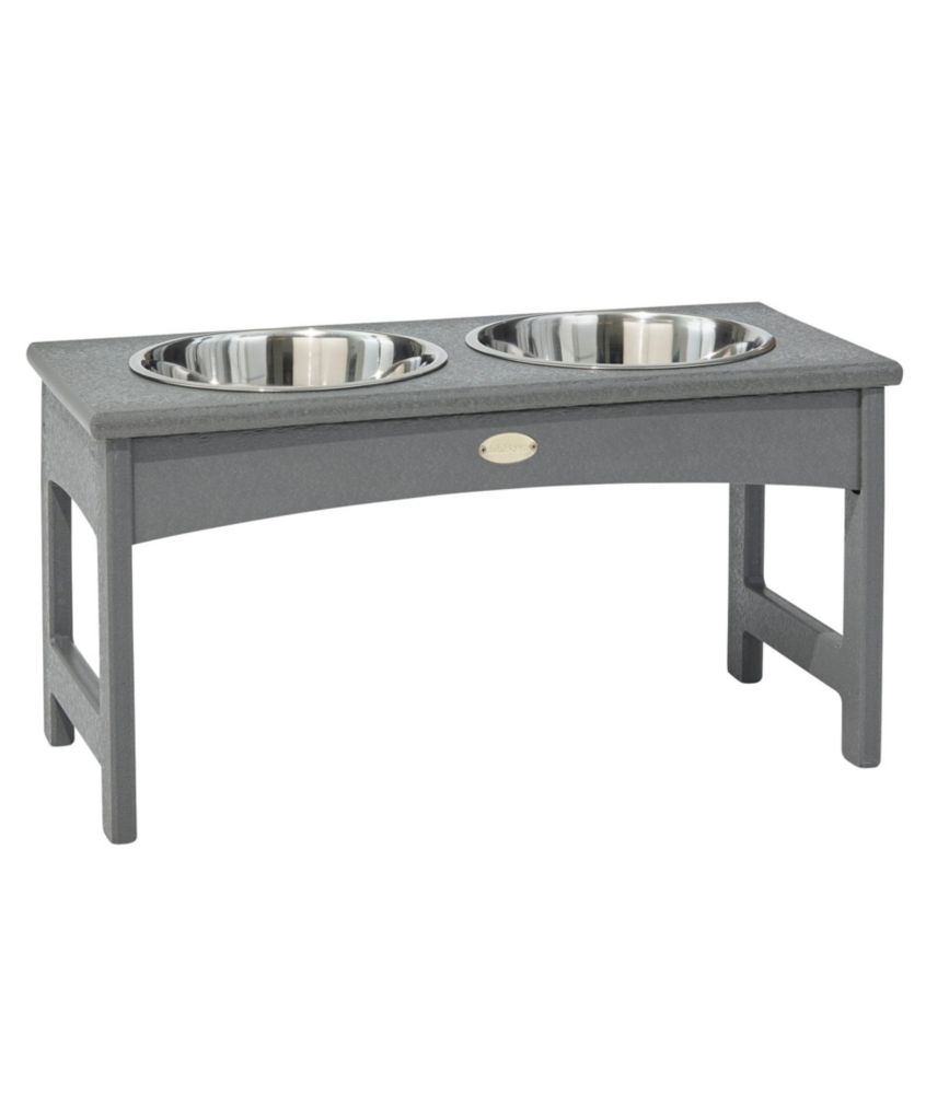 All-Weather Pet Feeder - US 1374