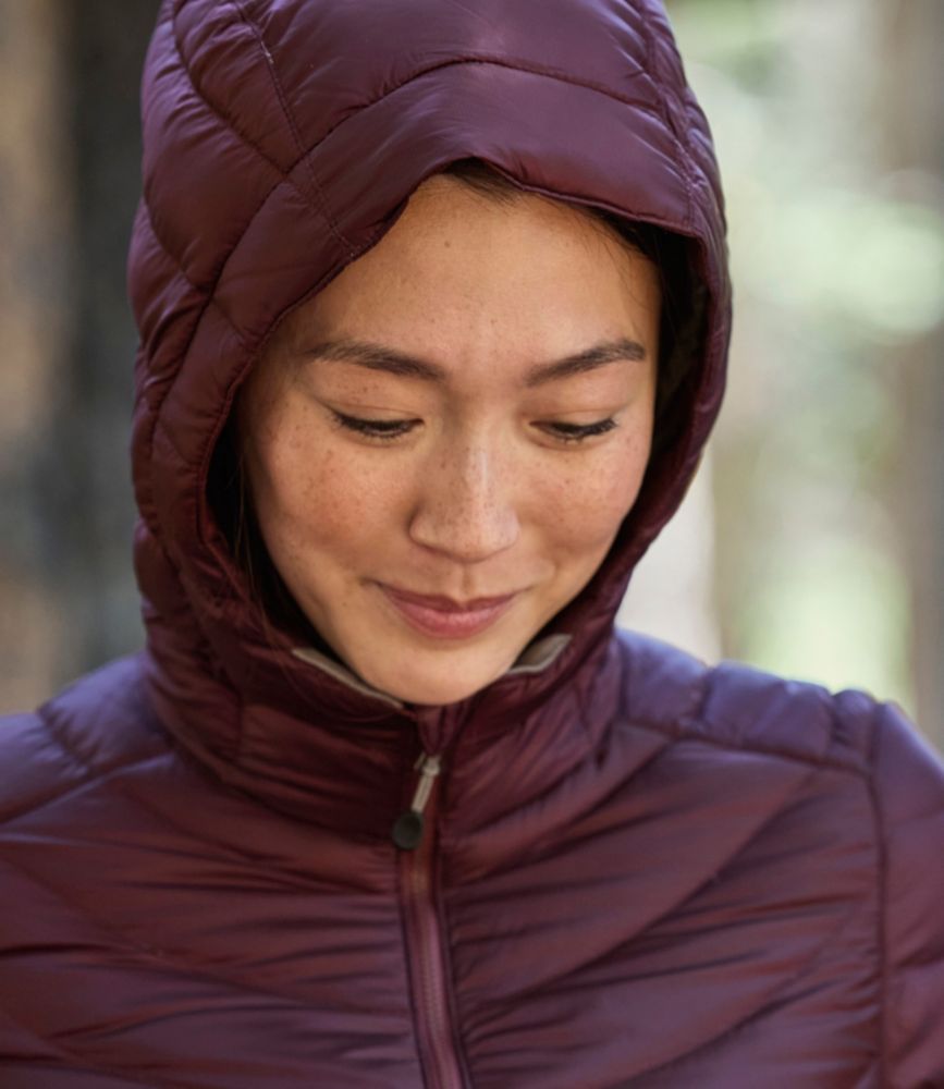Women's Ultralight 850 Down Hooded Coat, Three-Quarter Length - US 4910