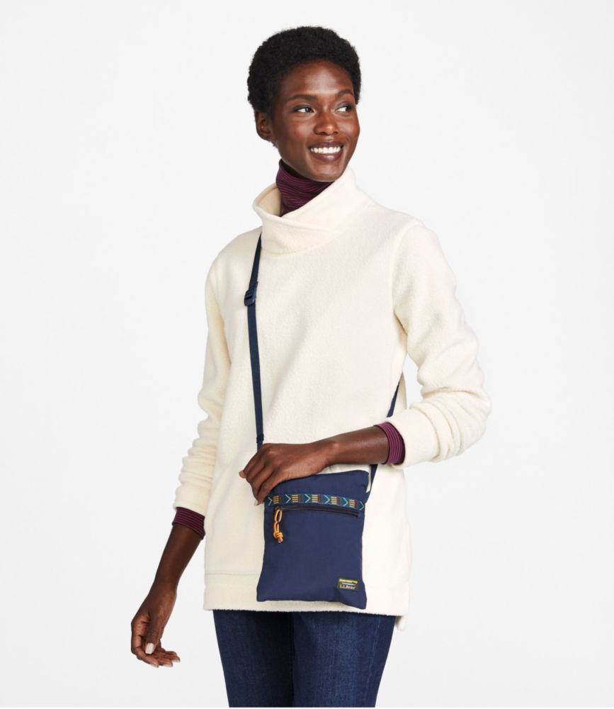 Mountain Classic Crossbody Bag - US 9021