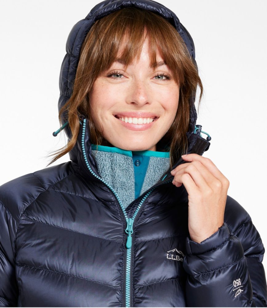 Women's Ultralight 850 Down Hooded Jacket - US 4321