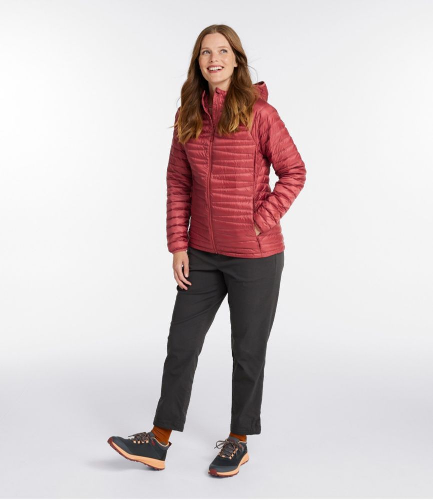 Women's Ultralight 850 Down Hooded Sweater - US 7426