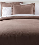 Organic Honeycomb Matelassé Bedspread - US 7571