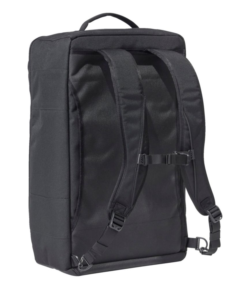Continental Luggage, Carry-On Travel Pack - US 8673