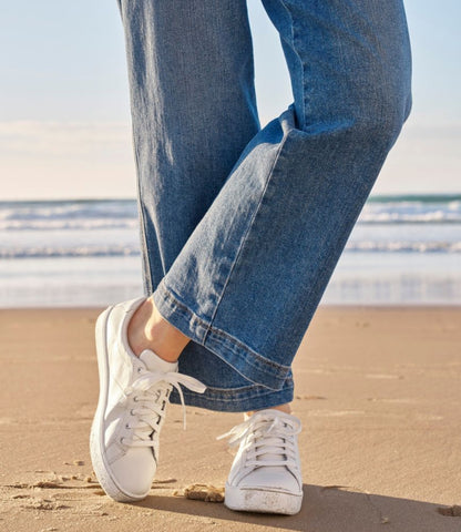 Women's Eco Bay Oxfords, Full-Grain Leather - US 2342