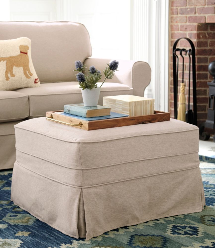 Pine Point Ottoman - US 4549