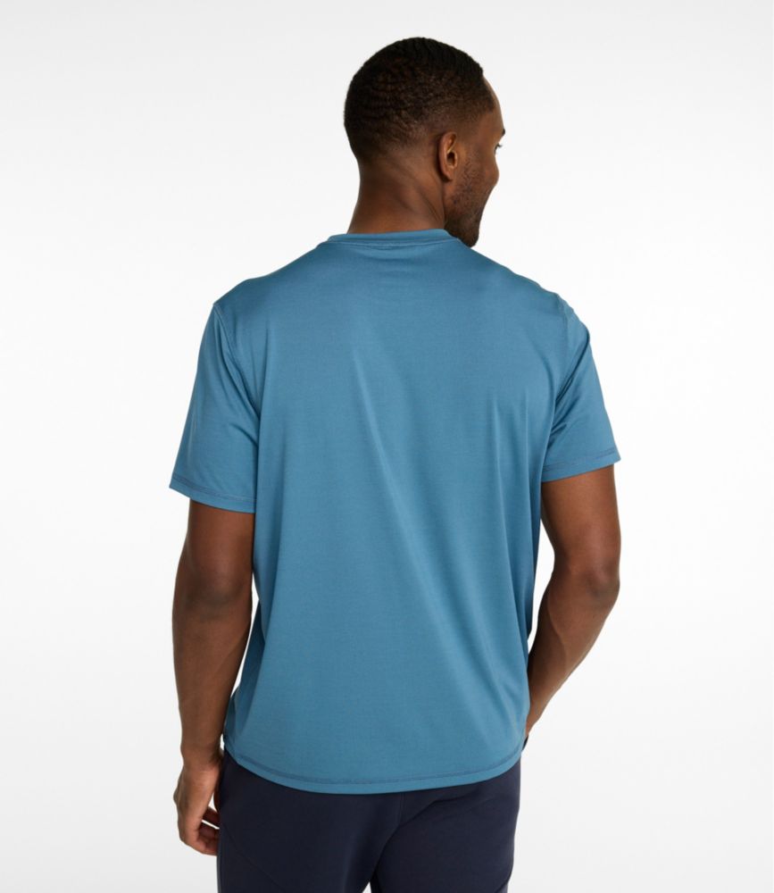 Men's Bold Coast Lifestyle Tee, Short-Sleeve - US 8778