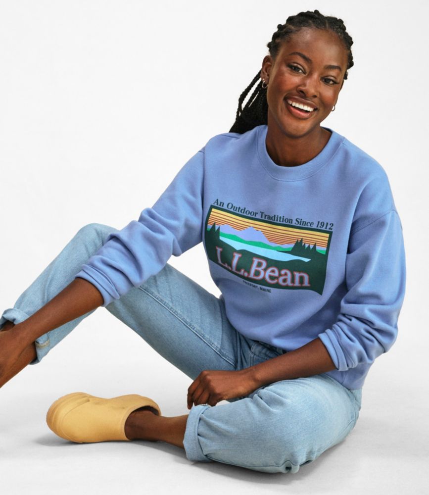 Women's Essential Sweatshirt, Crewneck Logo - US 3474