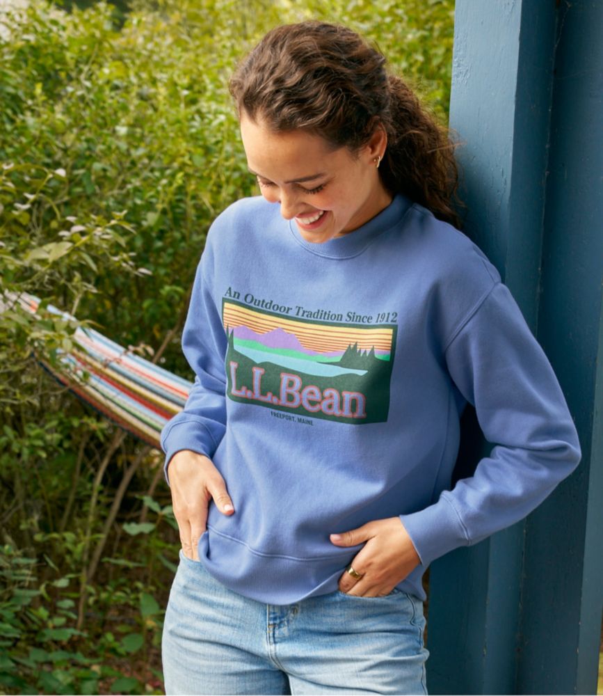 Women's Essential Sweatshirt, Crewneck Logo - US 3474